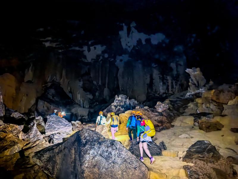 hang động ảnh 4