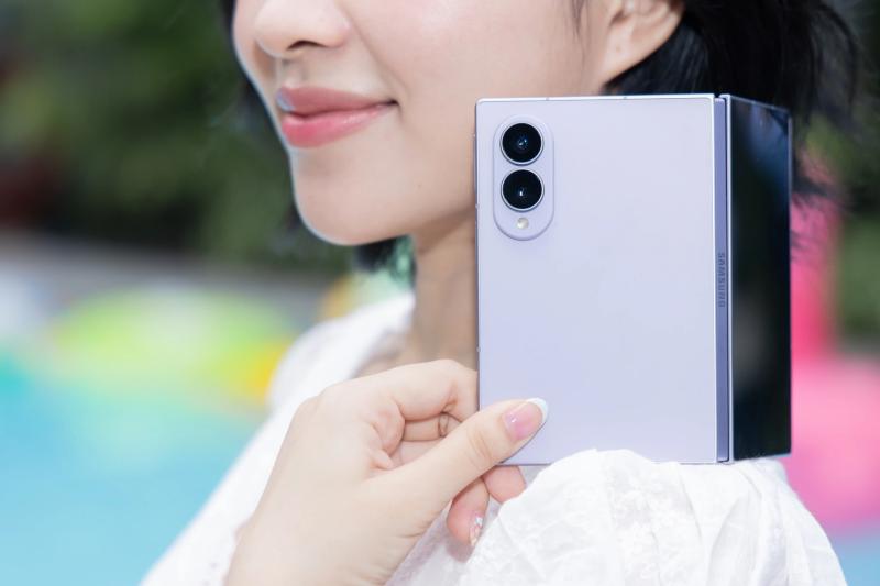Z Fold8 ảnh 21