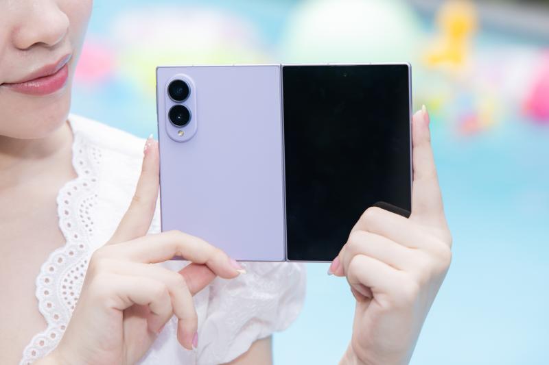 Z Fold8 ảnh 22