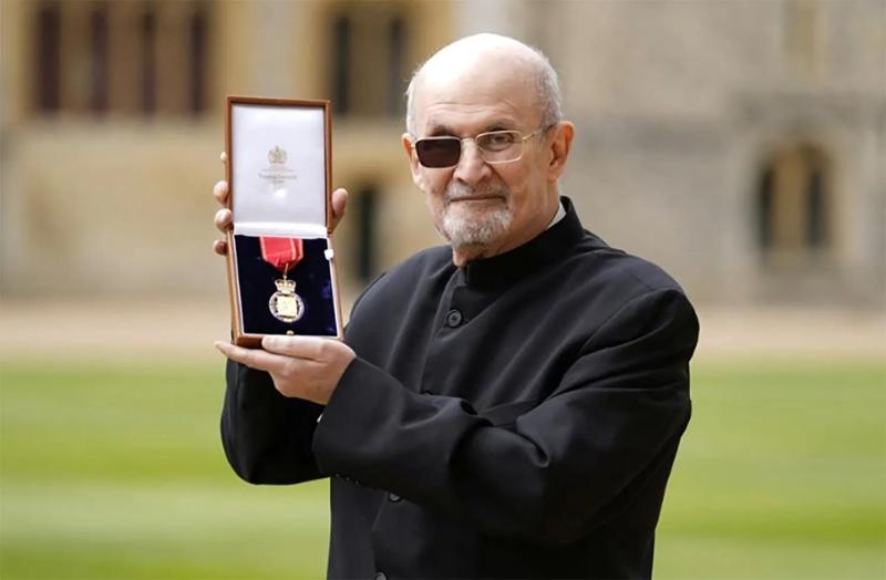 Salman Rushdie ảnh 1 Salman Rushdie ảnh 1