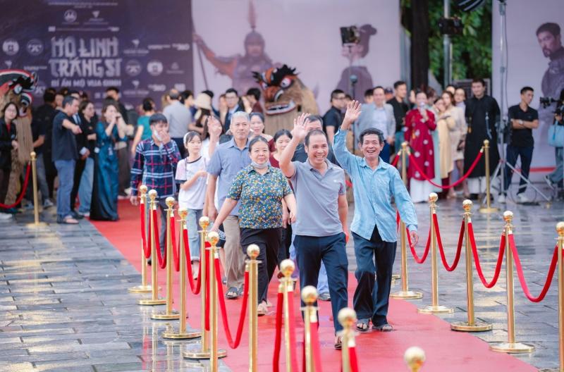 hộ linh tráng sĩ ảnh 1