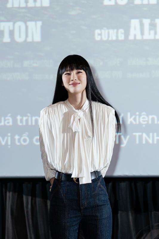 Jung Ho Yeon ảnh 4 Jung Ho Yeon ảnh 4
