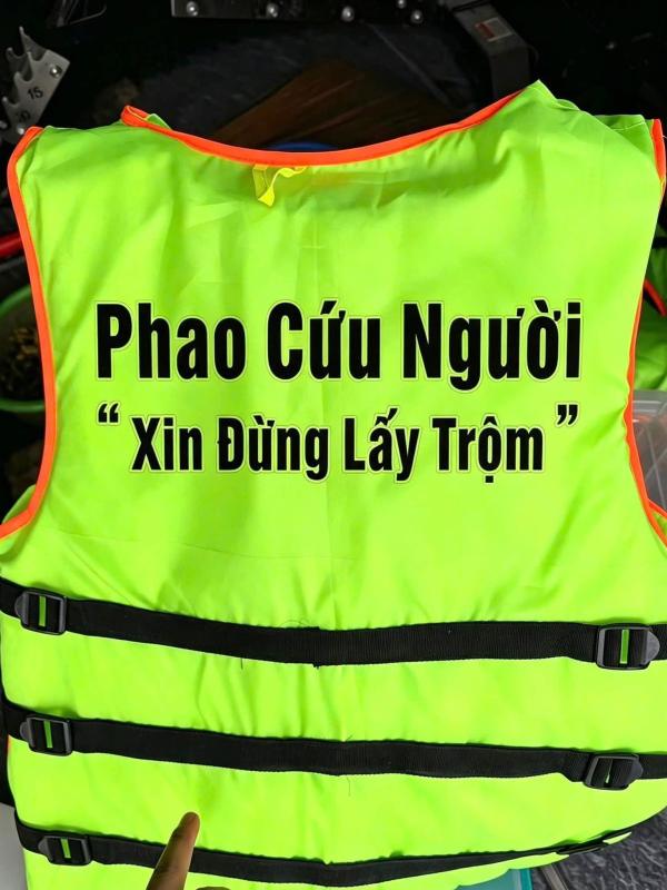 chiến sĩ hy sinh, hy sinh cứu người, 200 áo phao, Trần Văn Tùng ảnh 2 chiến sĩ hy sinh, hy sinh cứu người, 200 áo phao, Trần Văn Tùng ảnh 2