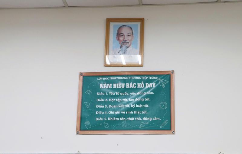 lớp học ảnh 8