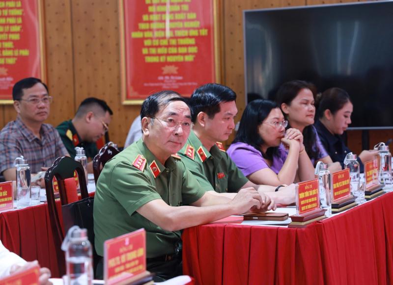 dữ liệu ảnh 2 dữ liệu ảnh 2
