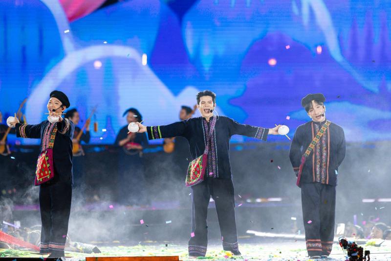 Concert ảnh 8 Concert ảnh 8