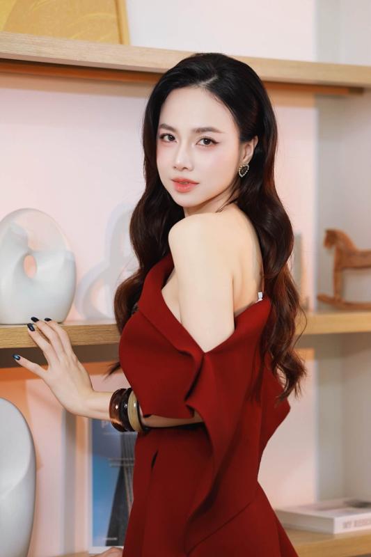 Đinh Ngọc Diệp ảnh 6 Đinh Ngọc Diệp ảnh 6