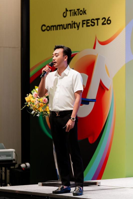TopMus Entertainment ảnh 3 TopMus Entertainment ảnh 3