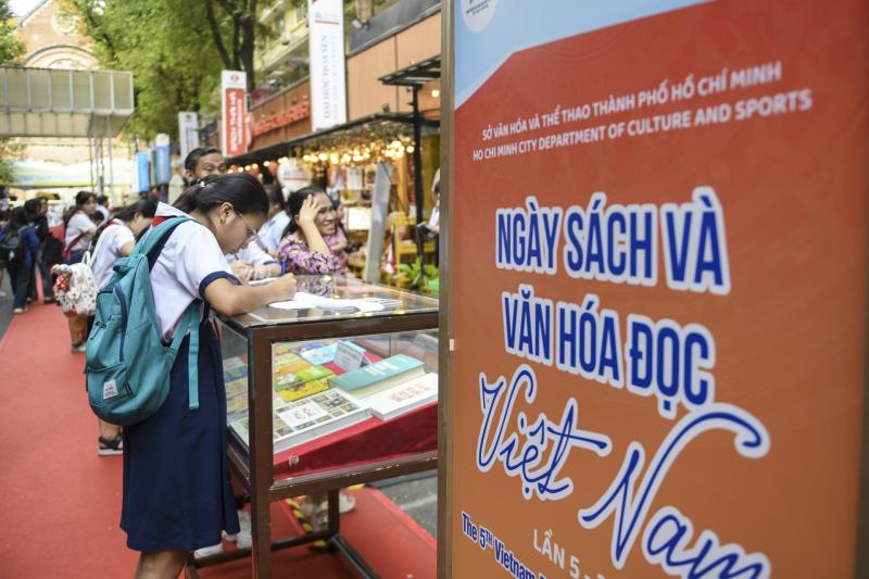 hội xuất bản ảnh 2 hội xuất bản ảnh 2